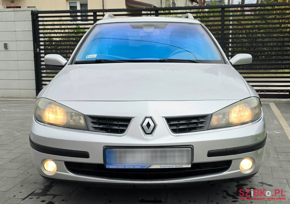 2007' Renault Laguna photo #6