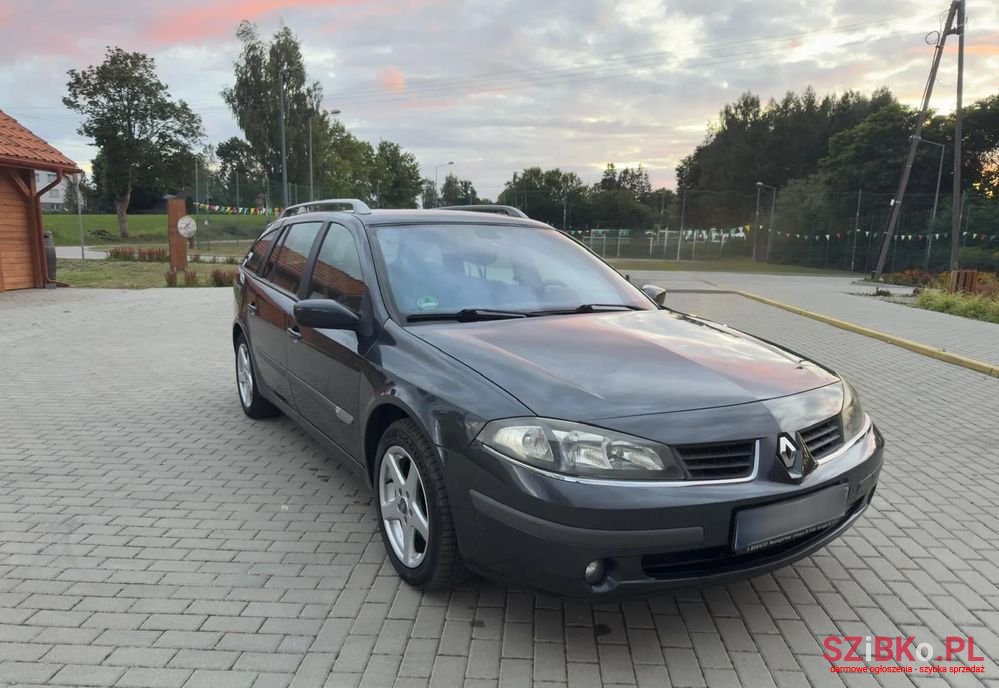 2007' Renault Laguna 2.0 Emotion photo #5