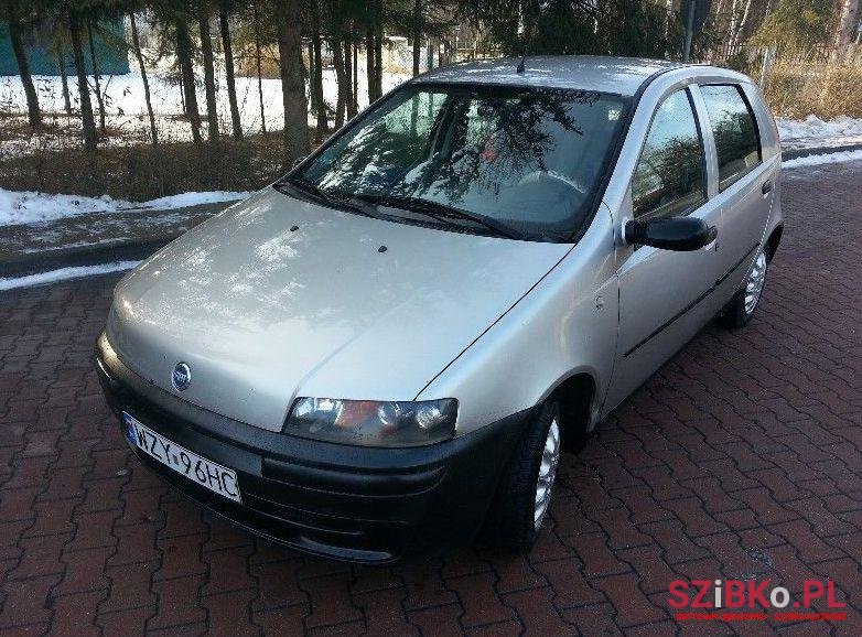 2001' Fiat Punto photo #1