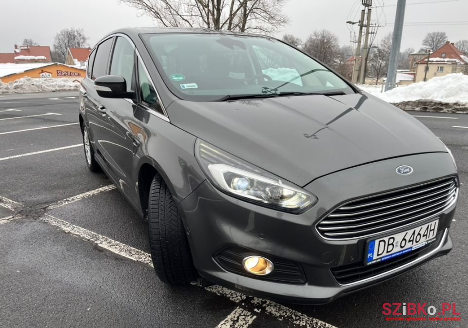 2016' Ford S-Max photo #4