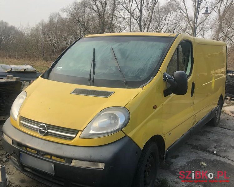 2001' Opel Vivaro photo #1