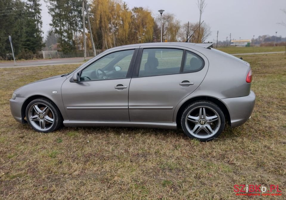 2003' SEAT Leon photo #5