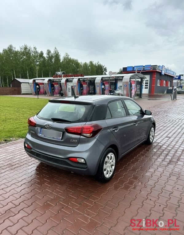 2019' Hyundai i20 photo #6
