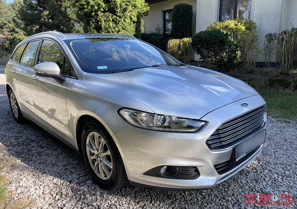 2015' Ford Mondeo photo #2