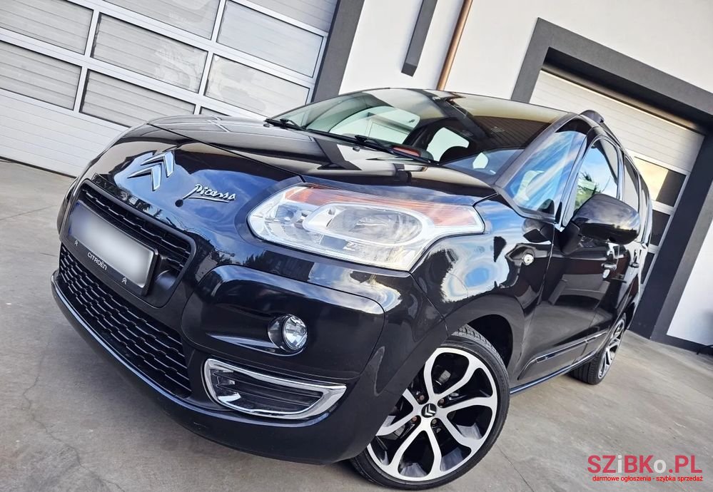 2012' Citroen C3 Picasso photo #3