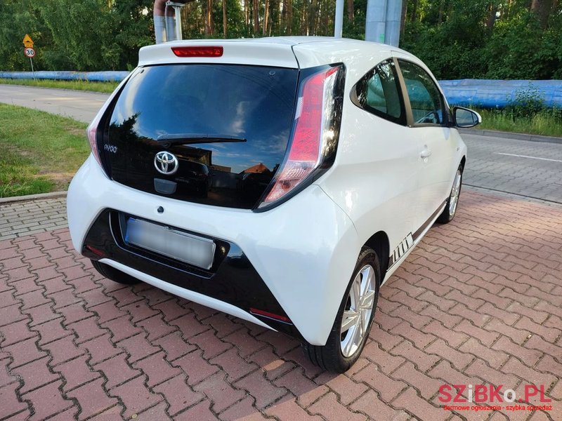 2014' Toyota Aygo X Mit X-Business Paket photo #5