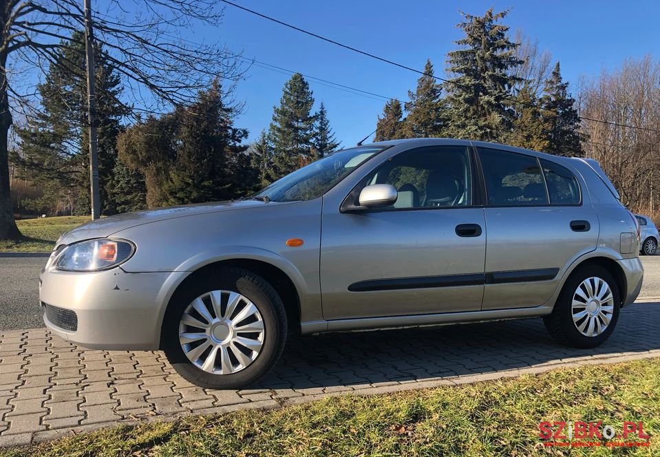 2005' Nissan Almera photo #4
