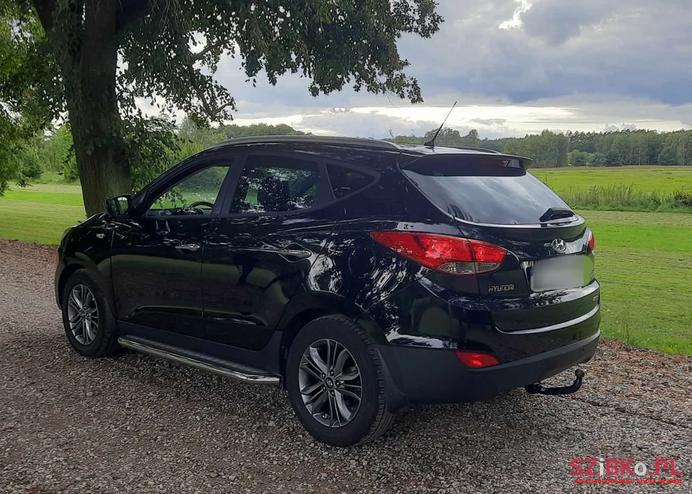 2012' Hyundai ix35 photo #2