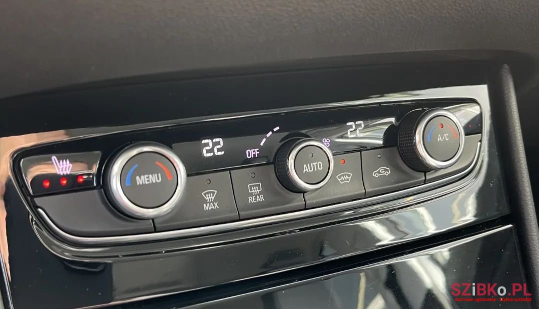 2020' Opel Grandland X photo #6