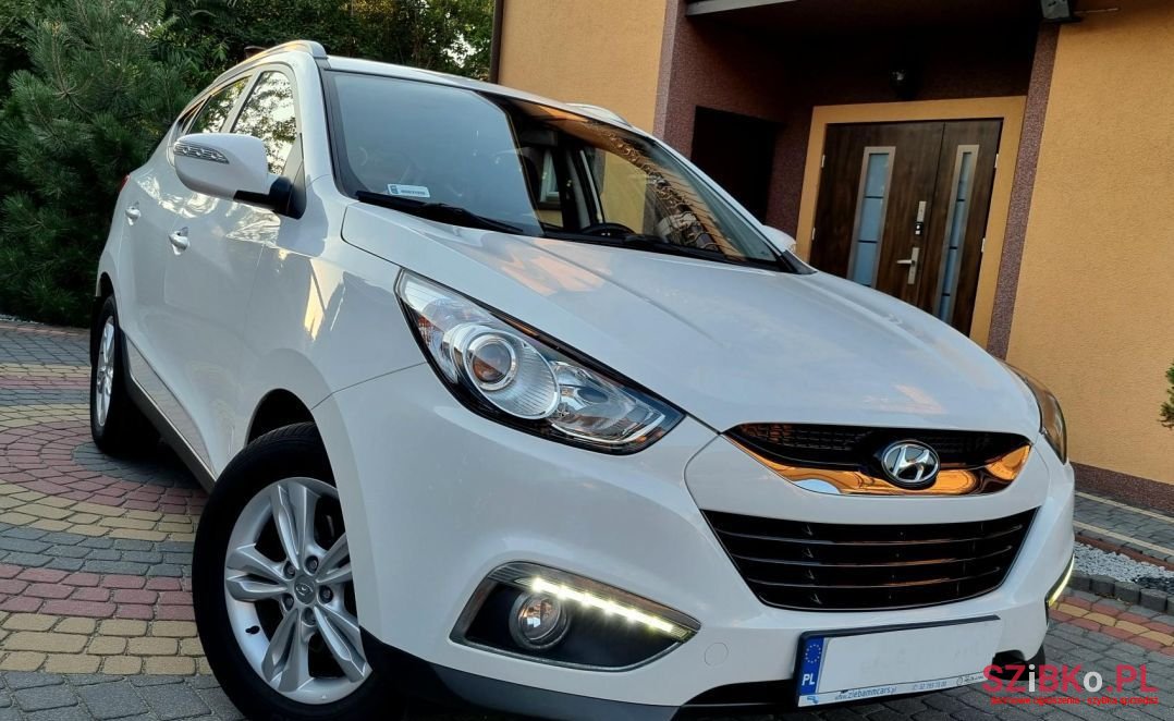 2012' Hyundai ix35 photo #1