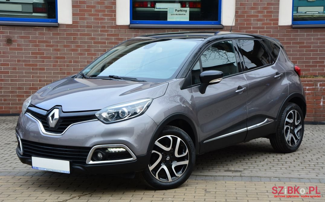 2015' Renault Captur photo #2