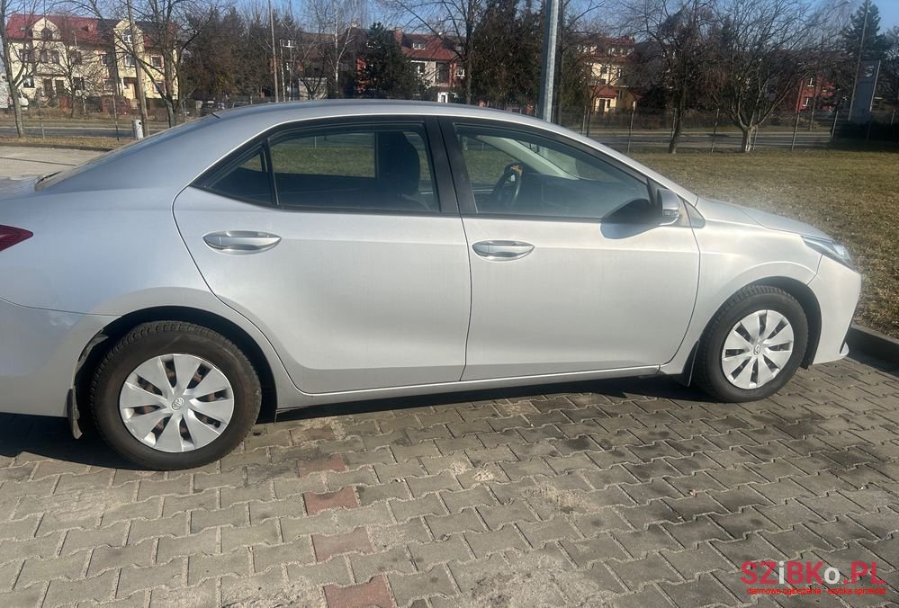 2018' Toyota Corolla 1.6 Active photo #2