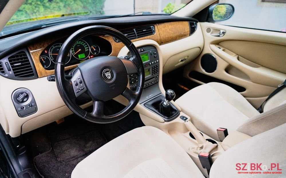 2006' Jaguar X-Type photo #6