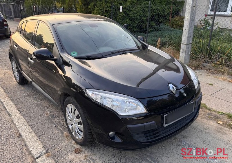 2010' Renault Megane Tce 130 Dynamique photo #1