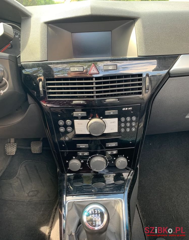 2007' Opel Astra photo #6