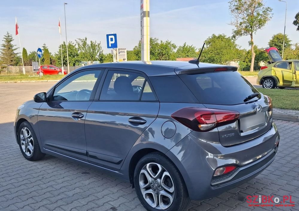 2018' Hyundai i20 1.2 Bluedrive Go photo #5