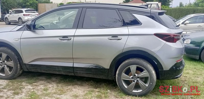 2022' Opel Grandland X photo #3