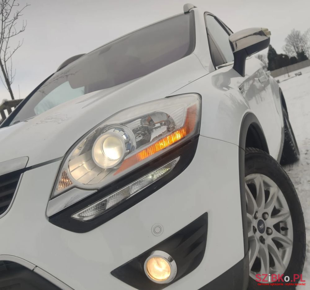 2009' Ford Kuga 2.5 4X4 Titanium photo #1