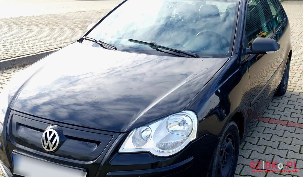 2008' Volkswagen Polo photo #1