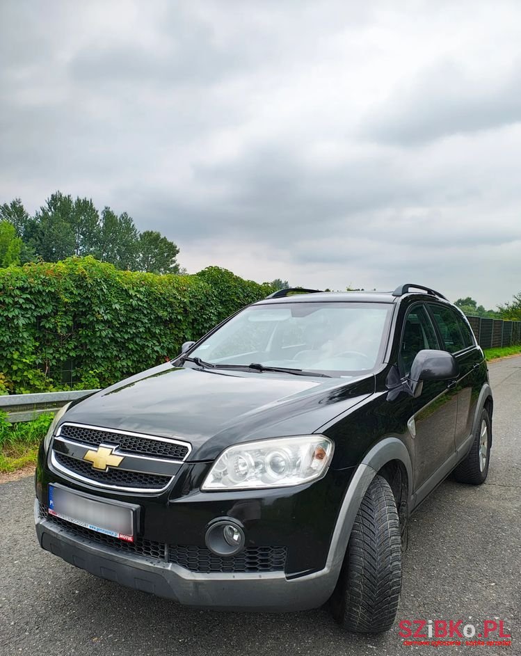 2008' Chevrolet Captiva 2.0 D Lt Medium photo #5