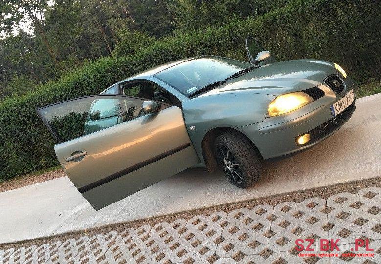 2003' SEAT Ibiza photo #1