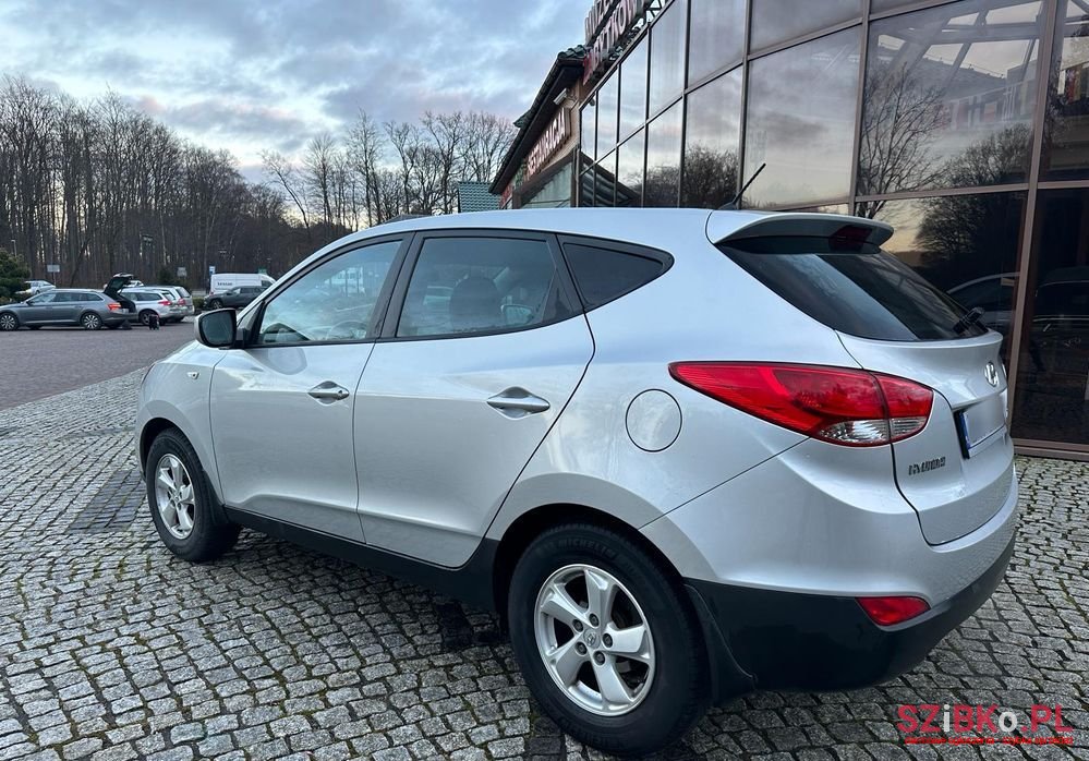 2011' Hyundai ix35 photo #6