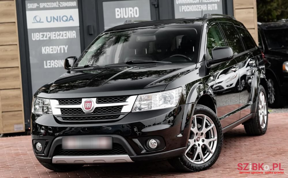 2013' Fiat Freemont 3.6 V6 Urban photo #5