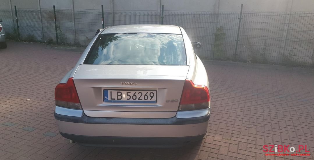 2001' Volvo S60 photo #3