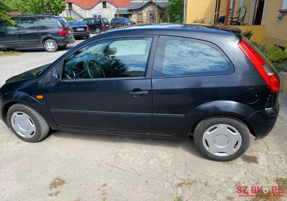 2004' Ford Fiesta 1.3 photo #2