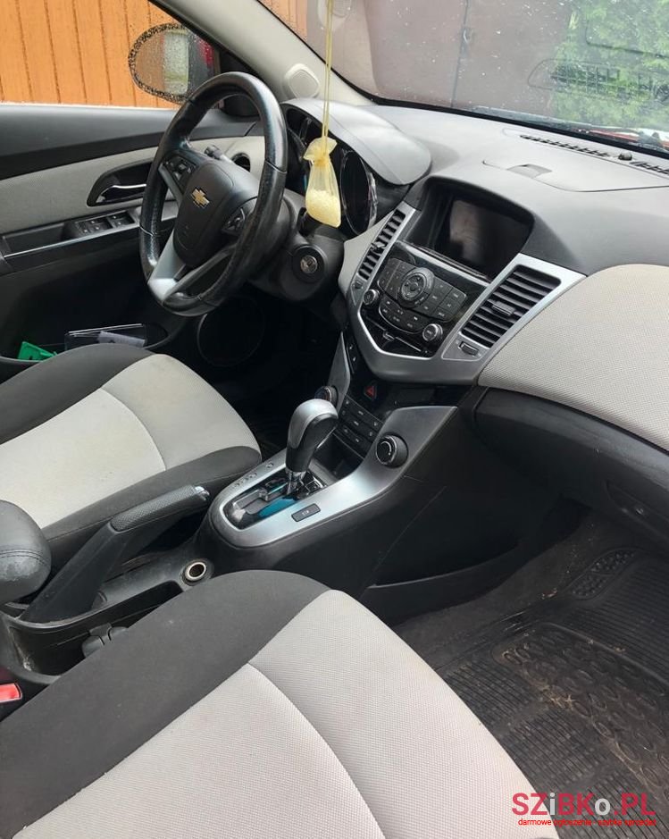 2011' Chevrolet Cruze 1.8 Lt+ photo #6