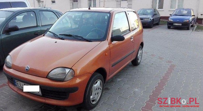 2001' Fiat Seicento photo #2