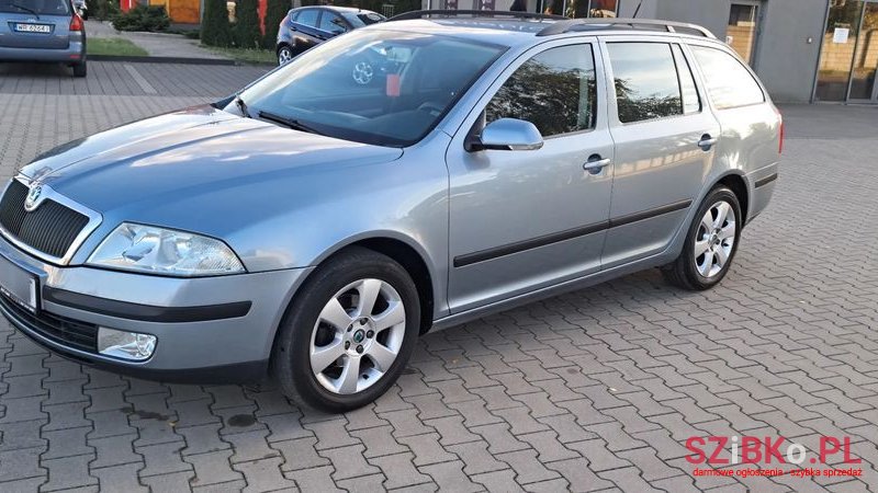 2006' Skoda Octavia photo #3