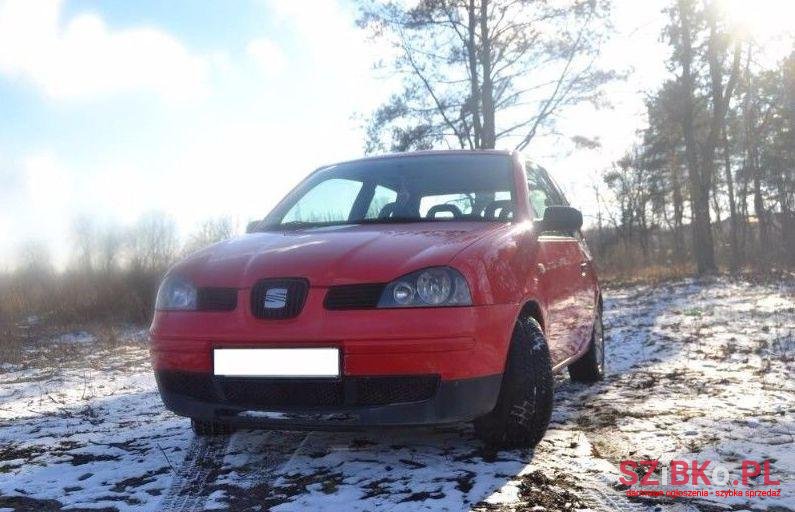 2002' SEAT Arosa photo #2