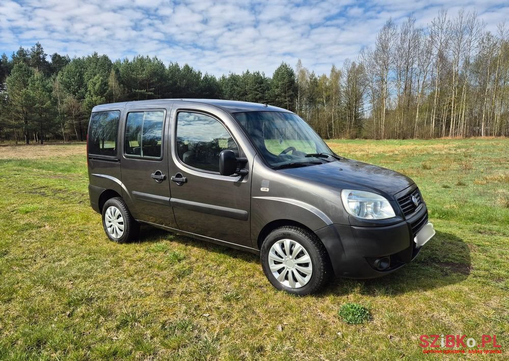 2007' Fiat Doblo 1.9 Jtd Active photo #6