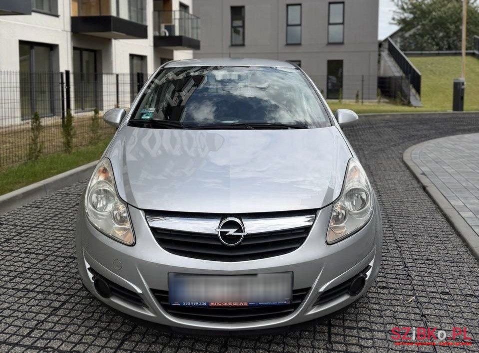 2009' Opel Corsa 1.4 16V Sport photo #3