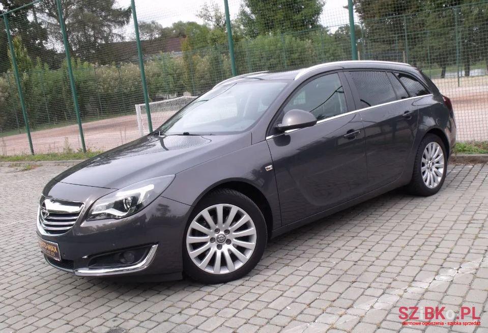 2014' Opel Insignia photo #2