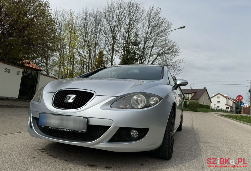 2007' SEAT Leon photo #6