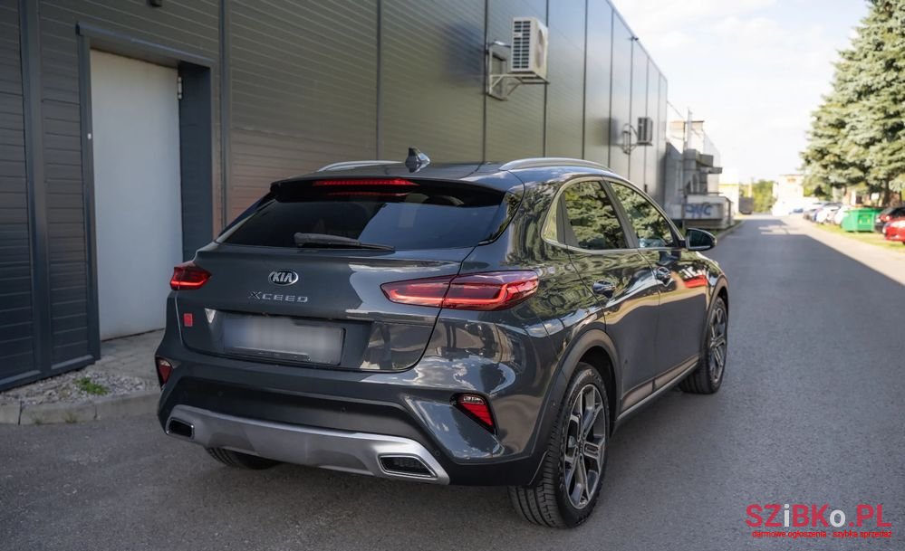 2021' Kia XCeed photo #5