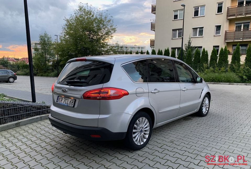 2011' Ford S-Max photo #3