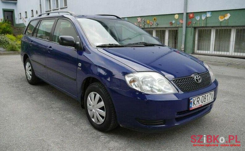 2003' Toyota Corolla photo #1