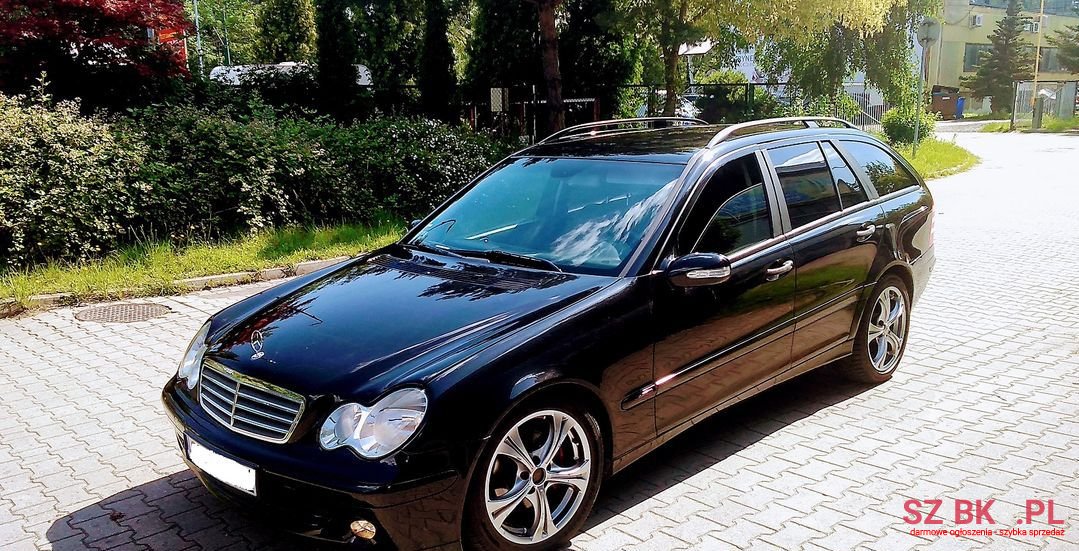 2004' Mercedes-Benz Klasa C photo #4