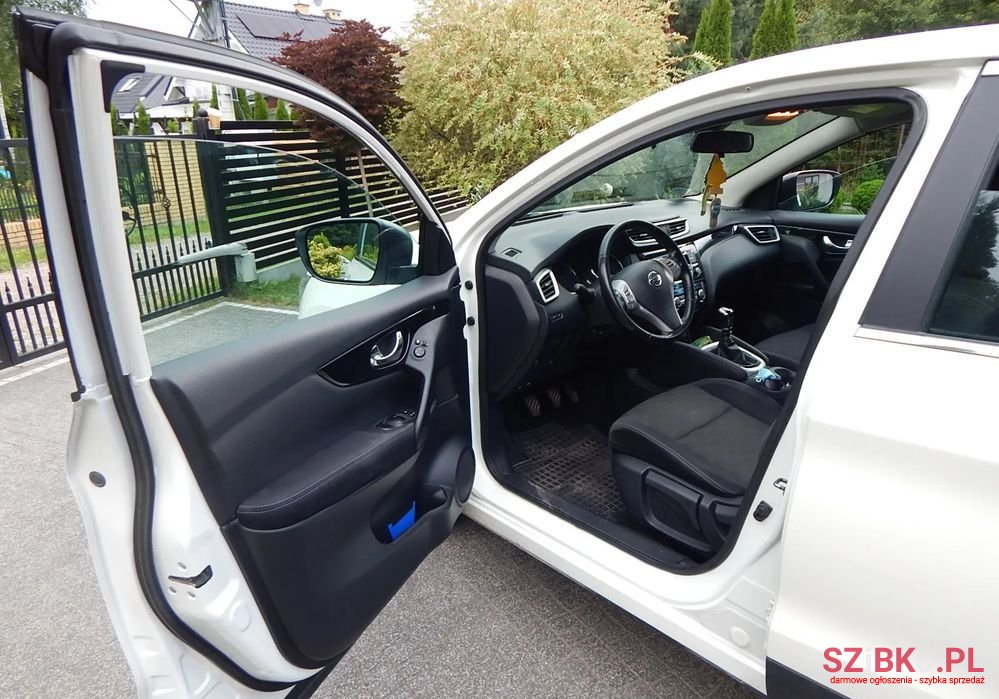 2014' Nissan Qashqai photo #5