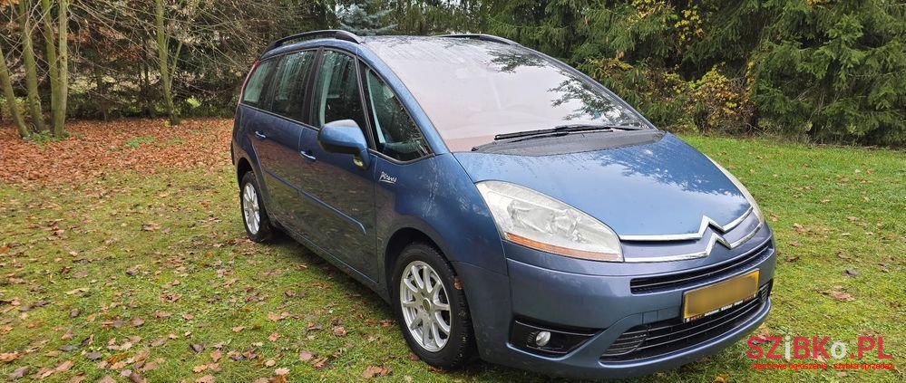 2009' Citroen C4 Grand Picasso photo #4