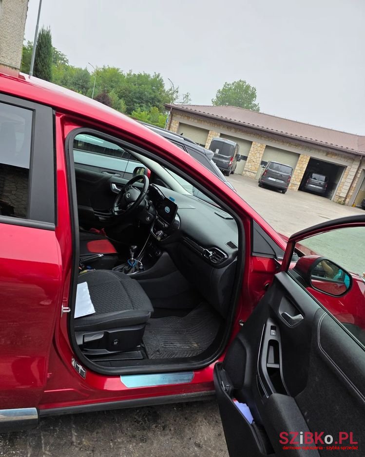 2020' Ford Puma photo #3