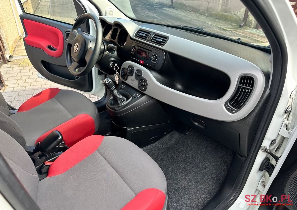 2013' Fiat Panda photo #6
