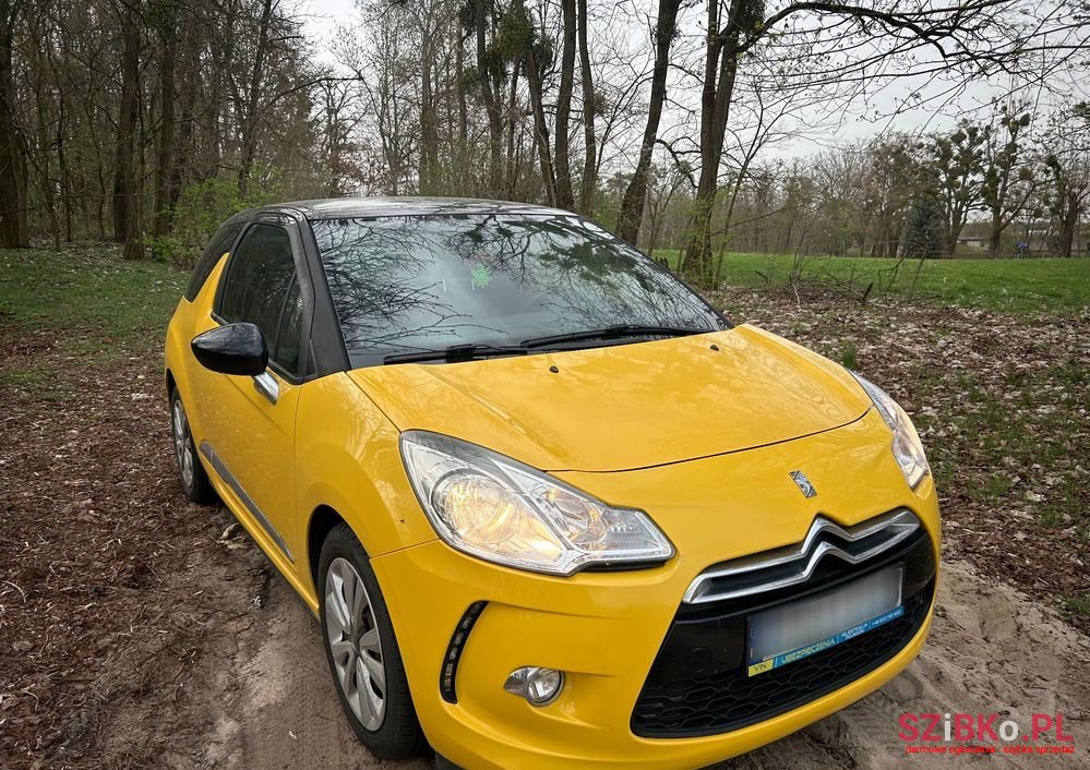 2010' Citroen DS3 1.6 Thp Sportchic photo #2