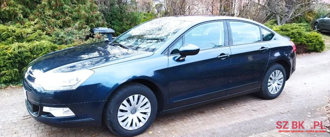 2010' Citroen C5 photo #2