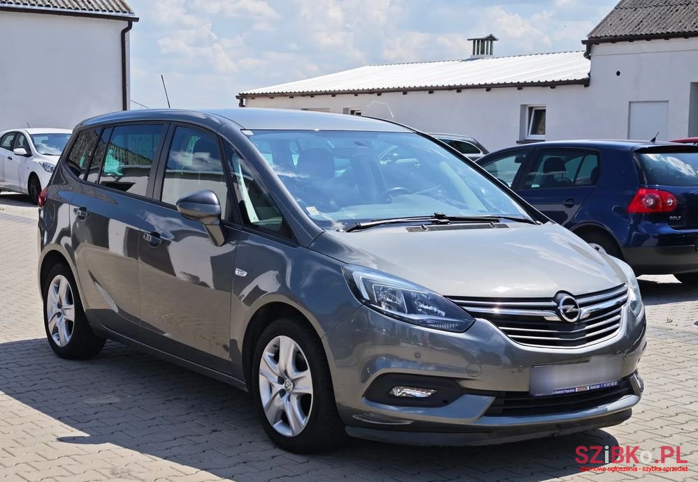 2018' Opel Zafira 1.6 Cdti Enjoy S&S photo #1