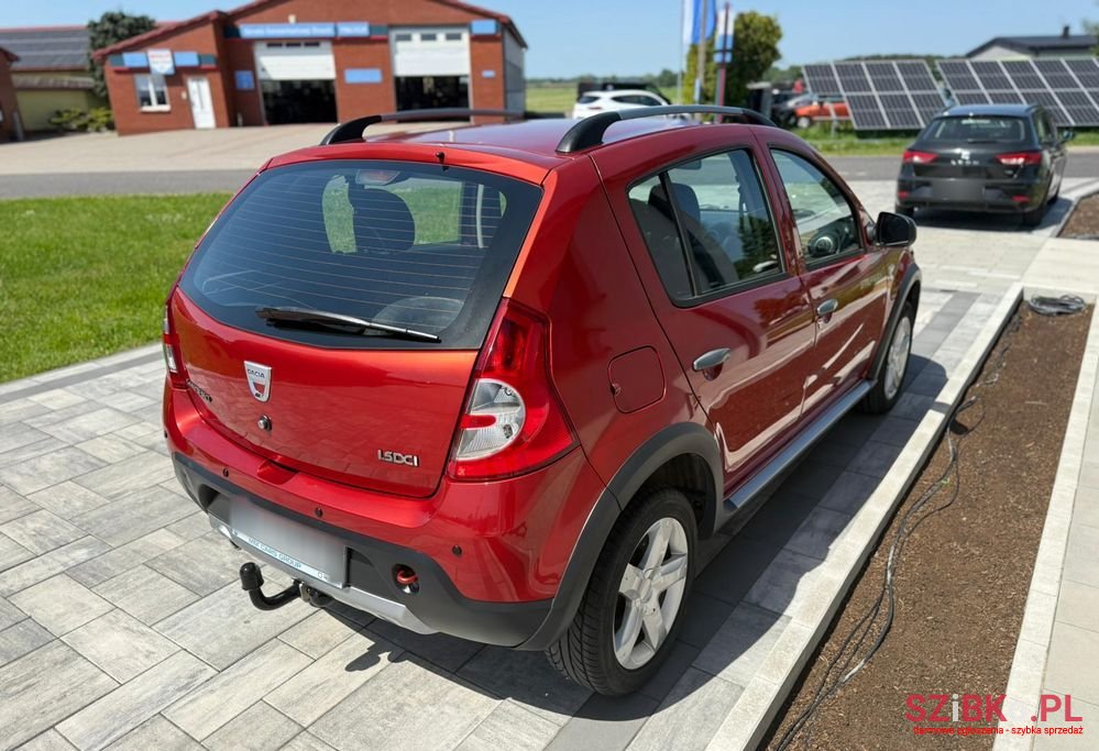 2011' Dacia Sandero Stepway photo #5