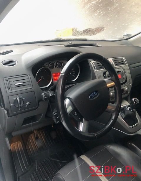 2009' Ford Kuga photo #4